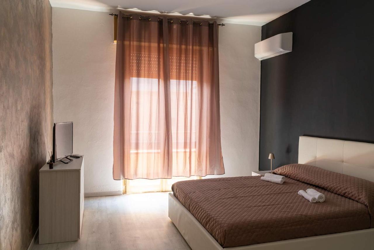 Monfalcone City Room Rental Apartment 卡利亚里 外观 照片