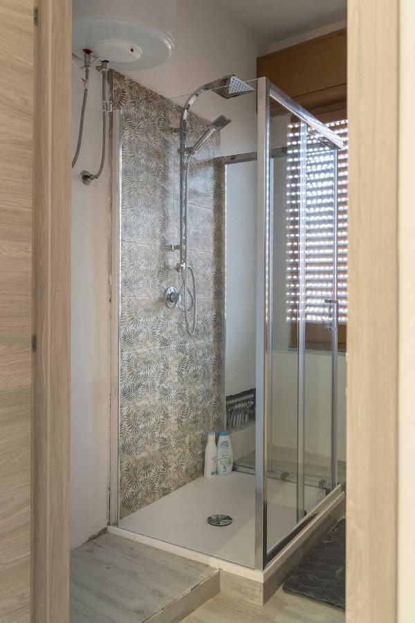 Monfalcone City Room Rental Apartment 卡利亚里 外观 照片